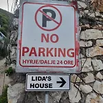 Lida's House 3*