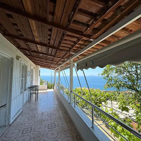 Lida's House 3* Lukovë