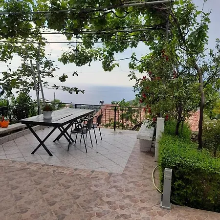 بيت ضيافة Lida's House Lukovë