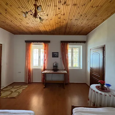 بيت ضيافة Lida's House Lukovë