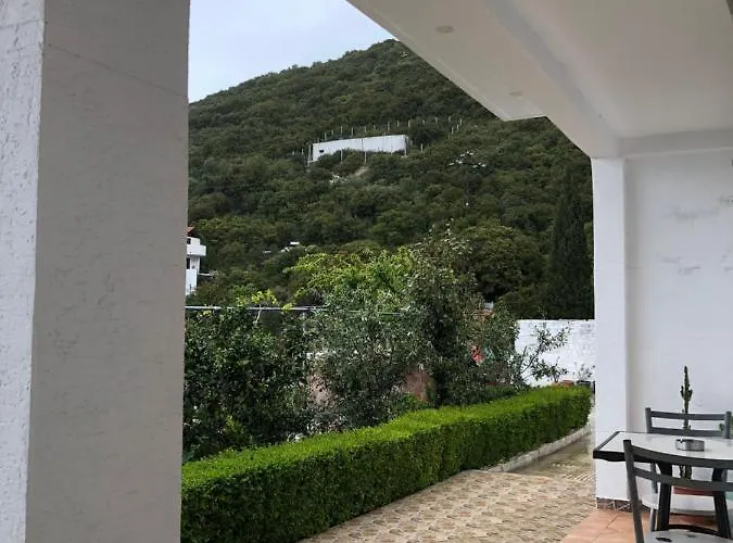 Guest house Lida's House