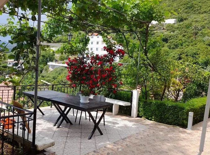 Guest house Lida's House 3*